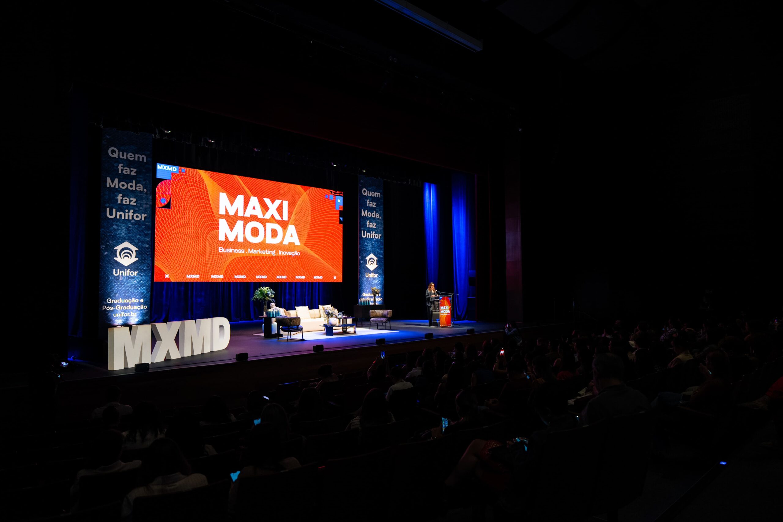 MaxiModa.jpg